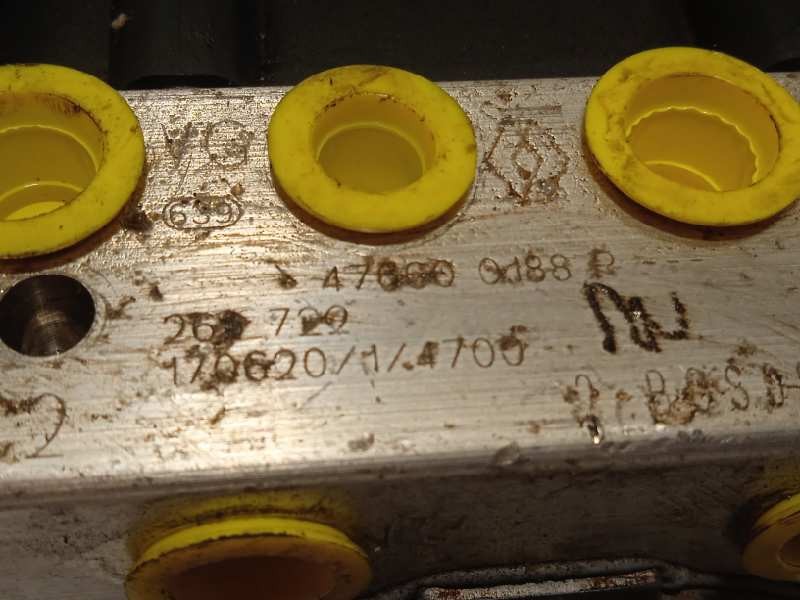 Recambio de abs para dacia sandero ambiance referencia OEM IAM 476600188R 0265956527 269722