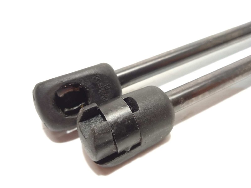 Recambio de amortiguadores capo para kia e - niro hibrido referencia OEM IAM 81161AT000  