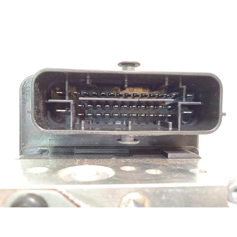 Recambio de abs para kia stonic (ybcuv) 1.2 cat referencia OEM IAM 58920H8260 BE6003V109 BH6013V105