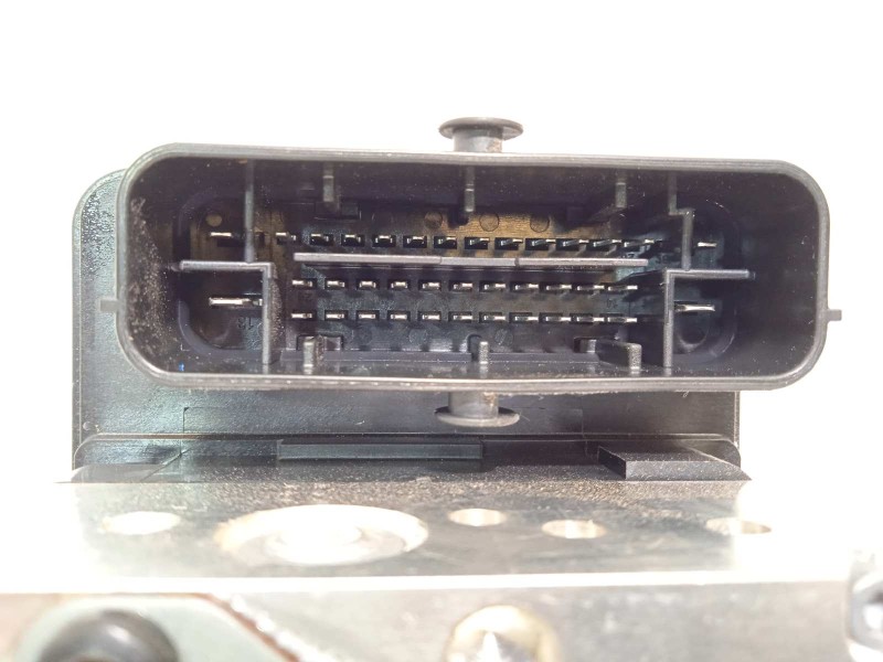 Recambio de abs para kia stonic (ybcuv) 1.2 cat referencia OEM IAM 58920H8260 BE6003V109 BH6013V105