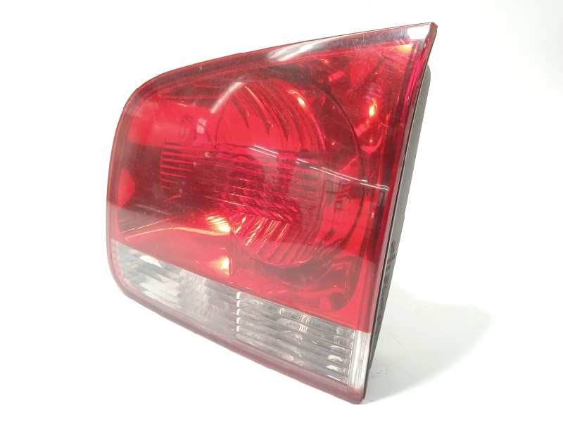 Recambio de piloto trasero derecho interior para volkswagen touareg (7la) tdi v10 referencia OEM IAM 7L6945094H  