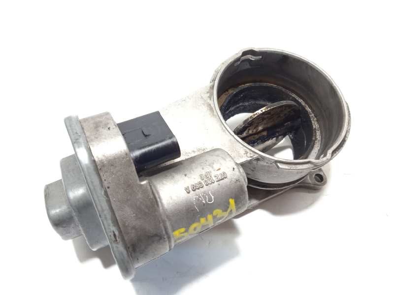 Recambio de caja mariposa para volkswagen touareg (7la) tdi v10 referencia OEM IAM 07Z128069A  