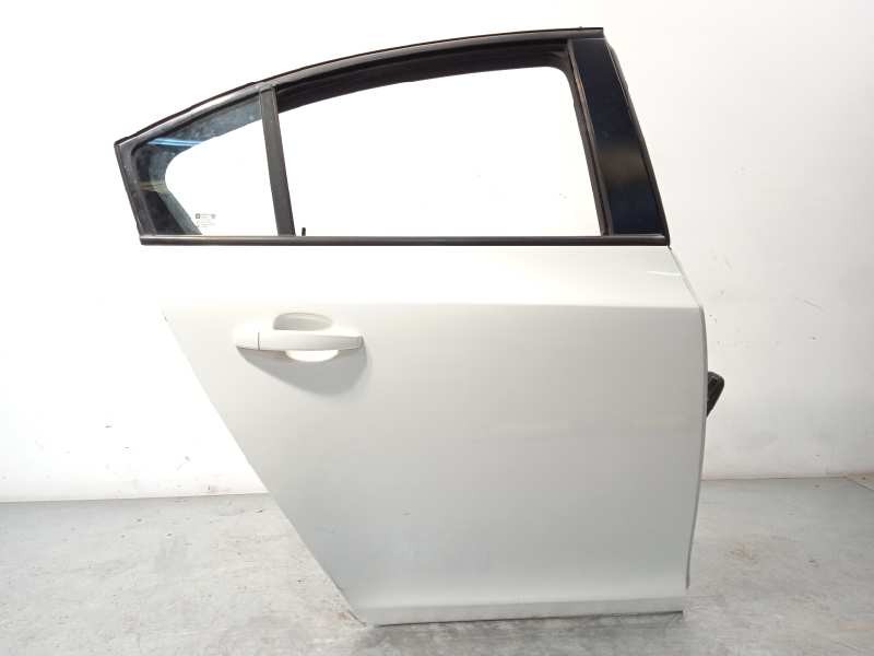 PUERTA TRASERA DERECHA 95987764 