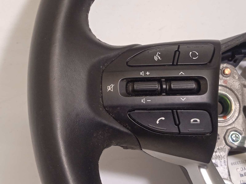 Recambio de volante para kia stonic (ybcuv) 1.2 cat referencia OEM IAM 56100H8375WK  