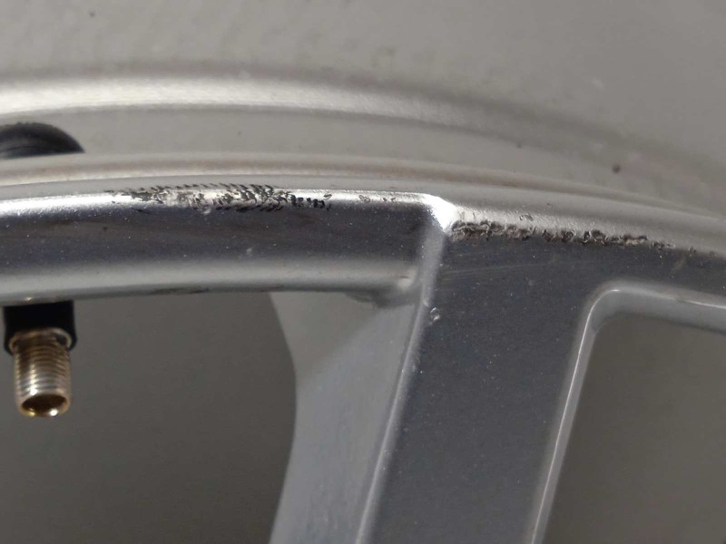 Recambio de llanta para land rover range rover sport v6 td hse referencia OEM IAM NADG168 5H321007BA8MNH RRC500681MNH