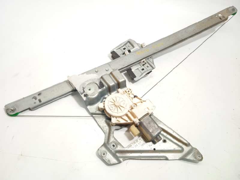 ELEVALUNAS DELANTERO DERECHO A0068205542 0068205542