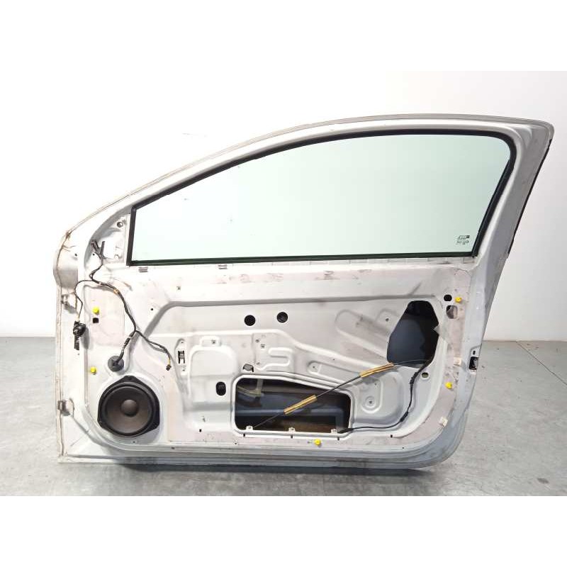 Recambio de puerta delantera derecha para opel astra gtc 1.7 16v cdti referencia OEM IAM 94711560  
