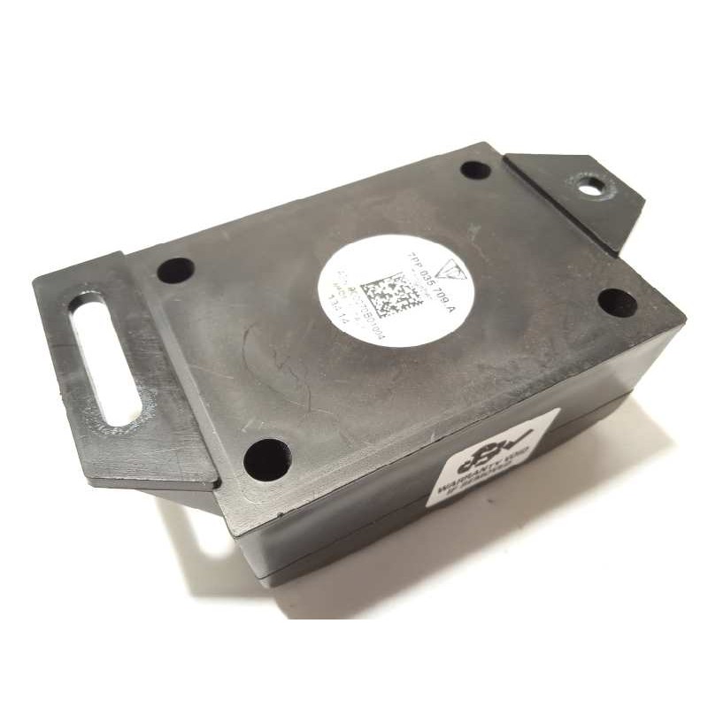 Recambio de altavoz para porsche panamera gts referencia OEM IAM 7PP035709A  