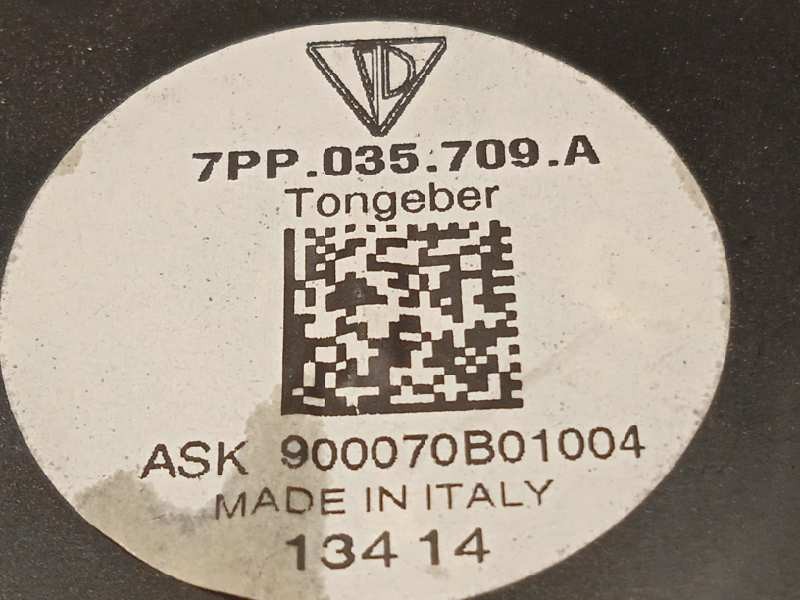 Recambio de altavoz para porsche panamera gts referencia OEM IAM 7PP035709A  