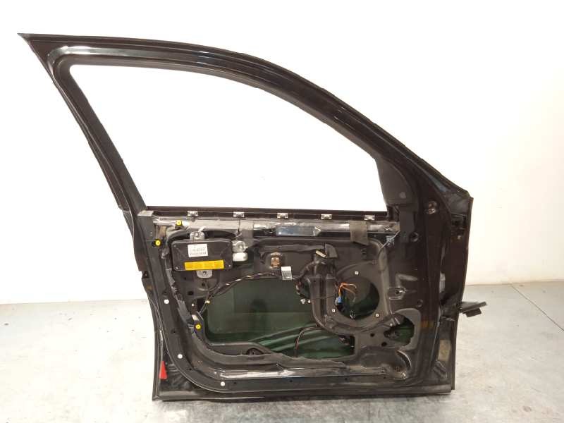 Recambio de puerta delantera izquierda para bmw x5 (e53) 3.0d referencia OEM IAM 41518256823  