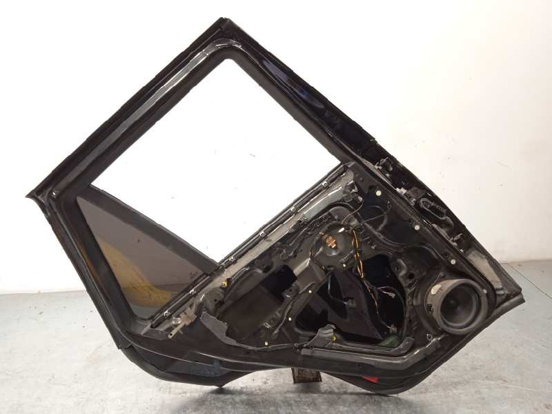 Recambio de puerta trasera izquierda para bmw x5 (e53) 3.0d referencia OEM IAM 41528256827  