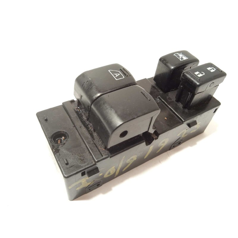 Recambio de mando elevalunas delantero izquierdo para nissan micra (k13) 1.2 cat referencia OEM IAM 254011HB0C  