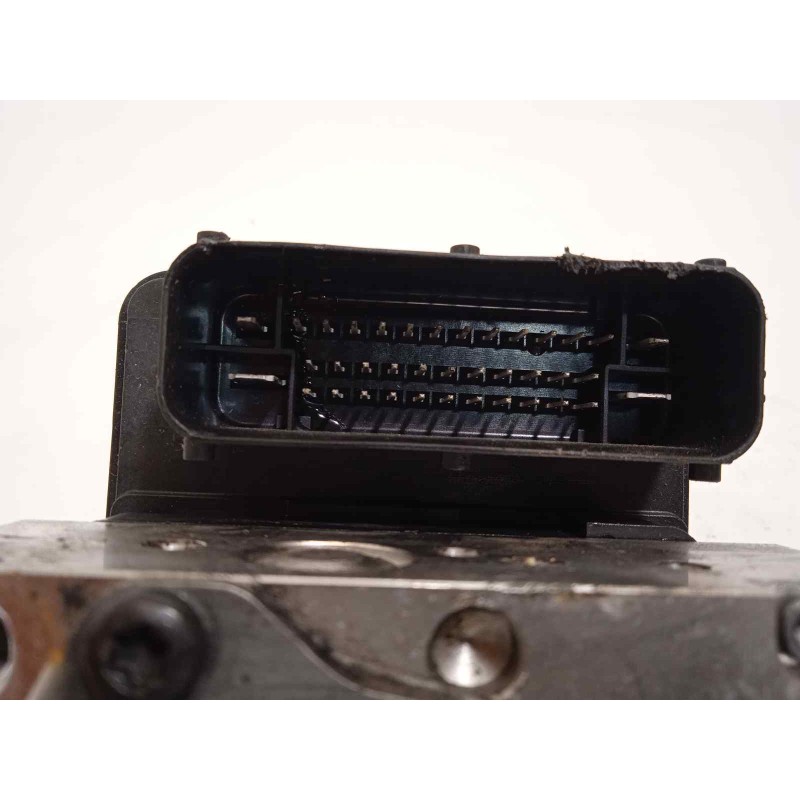 Recambio de abs para hyundai ix35 classic 2wd referencia OEM IAM 589202Y620 BE6003O05 80BH60130101