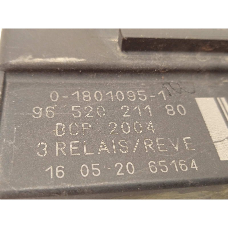 Recambio de caja precalentamiento para citroën c3 live edition referencia OEM IAM 9652021180  