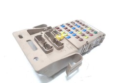 Recambio de caja reles / fusibles para subaru legacy kombi/outback b14 outback limited referencia OEM IAM 82201AJ000   2
