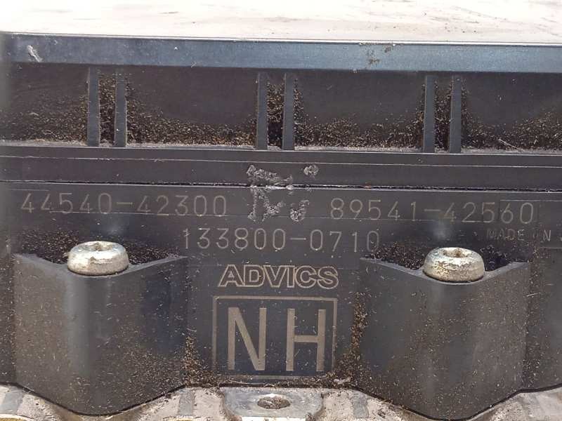 Recambio de abs para toyota rav 4 advance referencia OEM IAM 4454042300 1338000710 8954142560