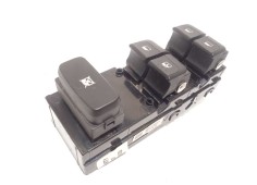 Recambio de mando elevalunas delantero izquierdo para kia stonic (ybcuv) 1.2 cat referencia OEM IAM 93570H8000WK   2