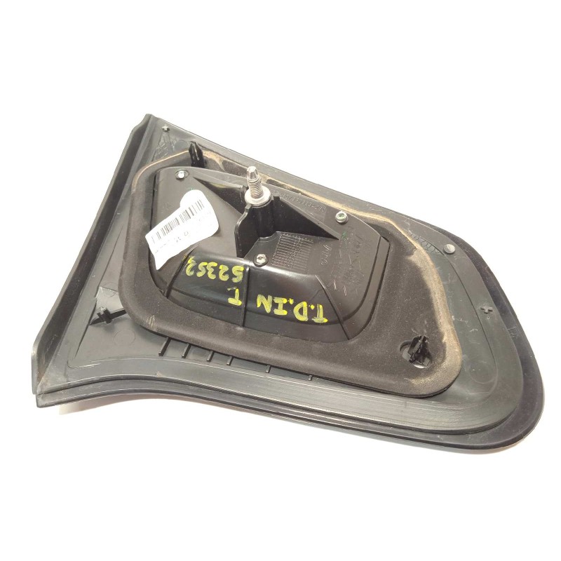 Recambio de piloto trasero derecho interior para citroën c3 live edition referencia OEM IAM 9803934280  