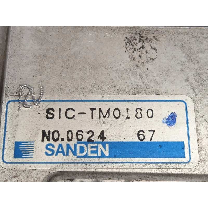 Recambio de intercooler para subaru legacy kombi/outback b14 outback limited referencia OEM IAM 21821AA051  