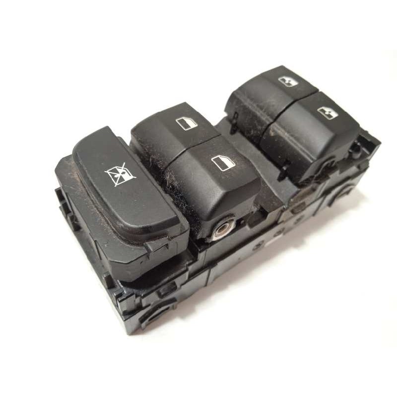 Recambio de mando elevalunas delantero izquierdo para kia ceed 1.4 tgdi cat referencia OEM IAM 93570J7100  93570J7100WK