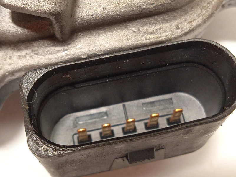 Recambio de caja mariposa para volkswagen tiguan (5n2) t1 bluemotion referencia OEM IAM 04L128059AA  04L128063AA