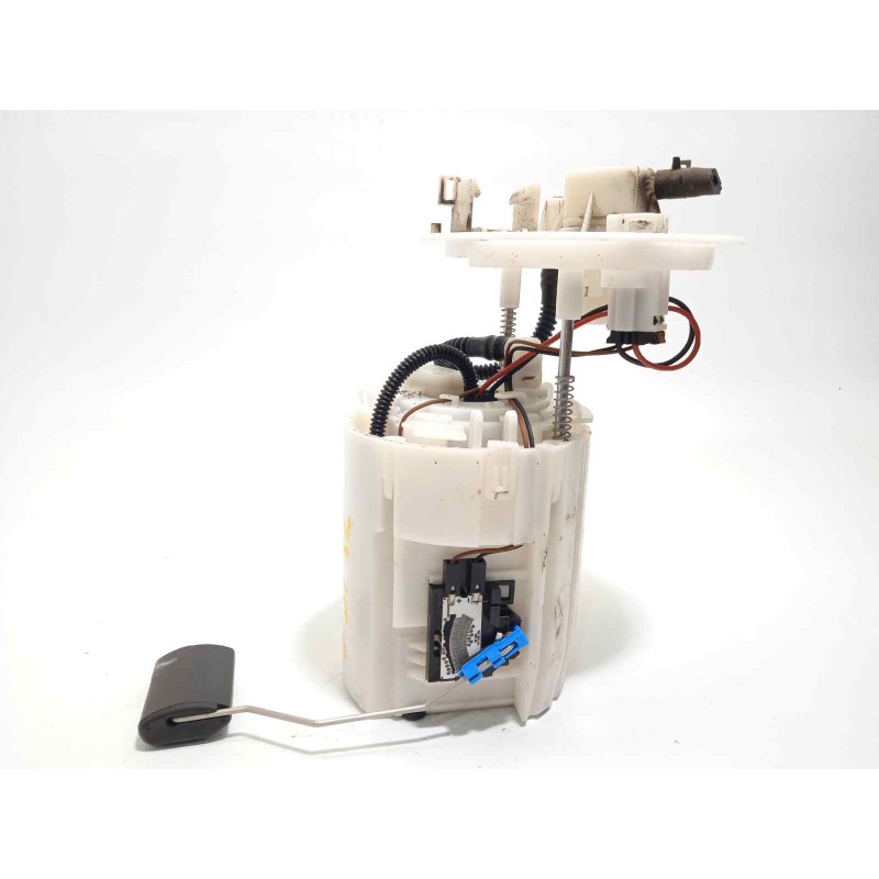 Recambio de bomba combustible para kia rio drive referencia OEM IAM 311101W000  