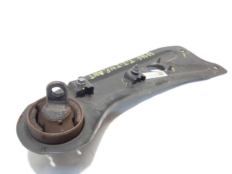 Recambio de brazo suspension inferior trasero izquierdo para kia ceed 1.4 tgdi cat referencia OEM IAM 55270G4AA0  