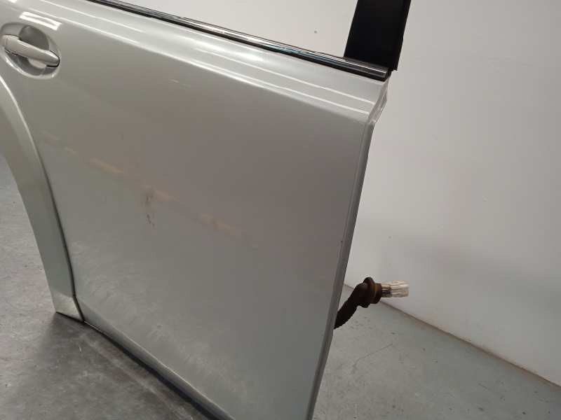 Recambio de puerta trasera derecha para subaru legacy kombi/outback b14 outback limited referencia OEM IAM 60409AJ1019P  
