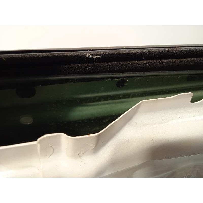 Recambio de puerta trasera derecha para subaru legacy kombi/outback b14 outback limited referencia OEM IAM 60409AJ1019P  