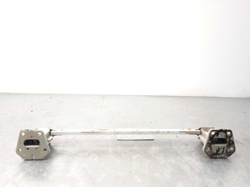 Recambio de refuerzo paragolpes trasero para subaru legacy kombi/outback b14 outback limited referencia OEM IAM 57711YC0109P  