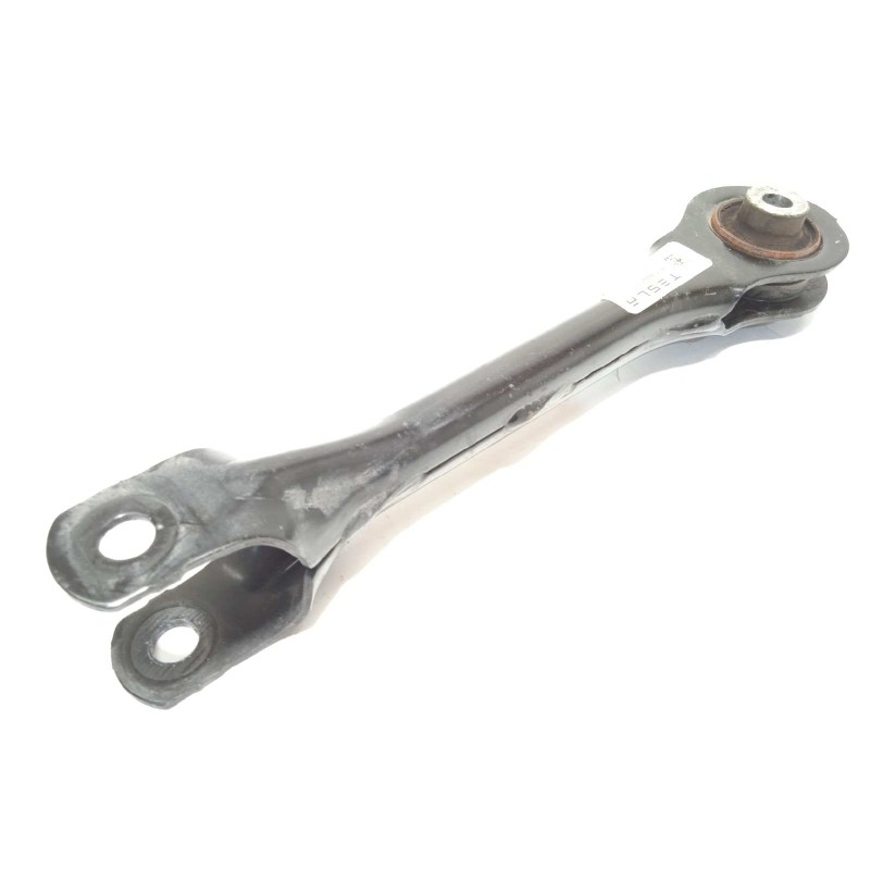 Recambio de brazo suspension superior trasero izquierdo para tesla model 3 referencia OEM IAM 104442700C  