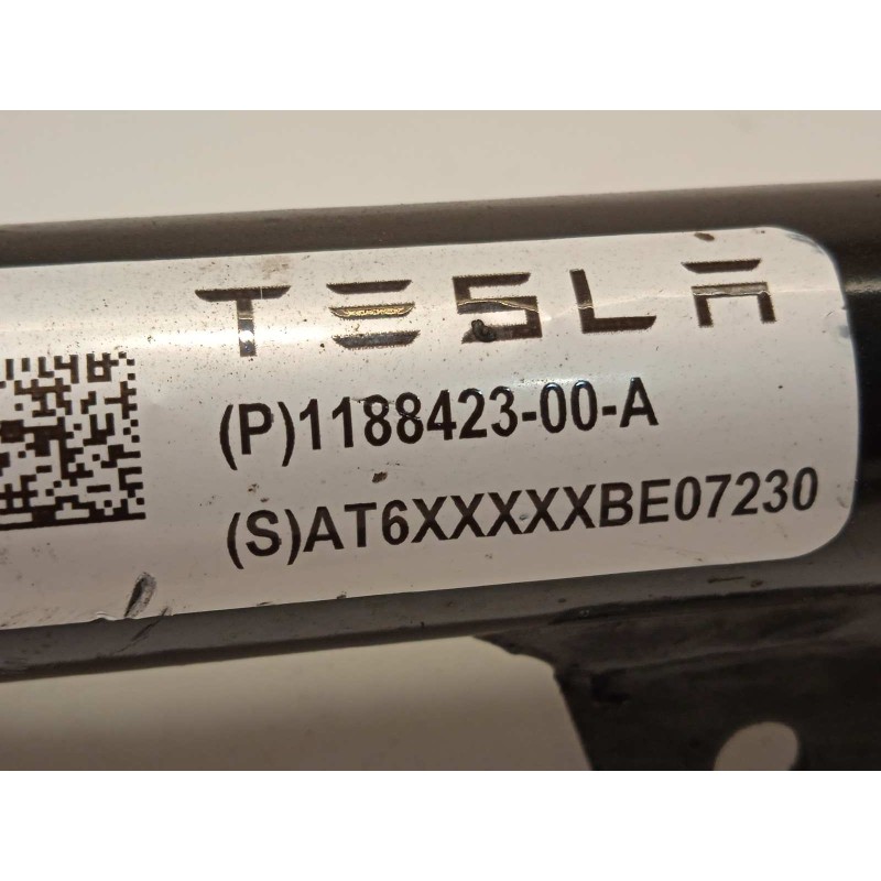 Recambio de brazo suspension superior trasero derecho para tesla model 3 referencia OEM IAM 118842300A  