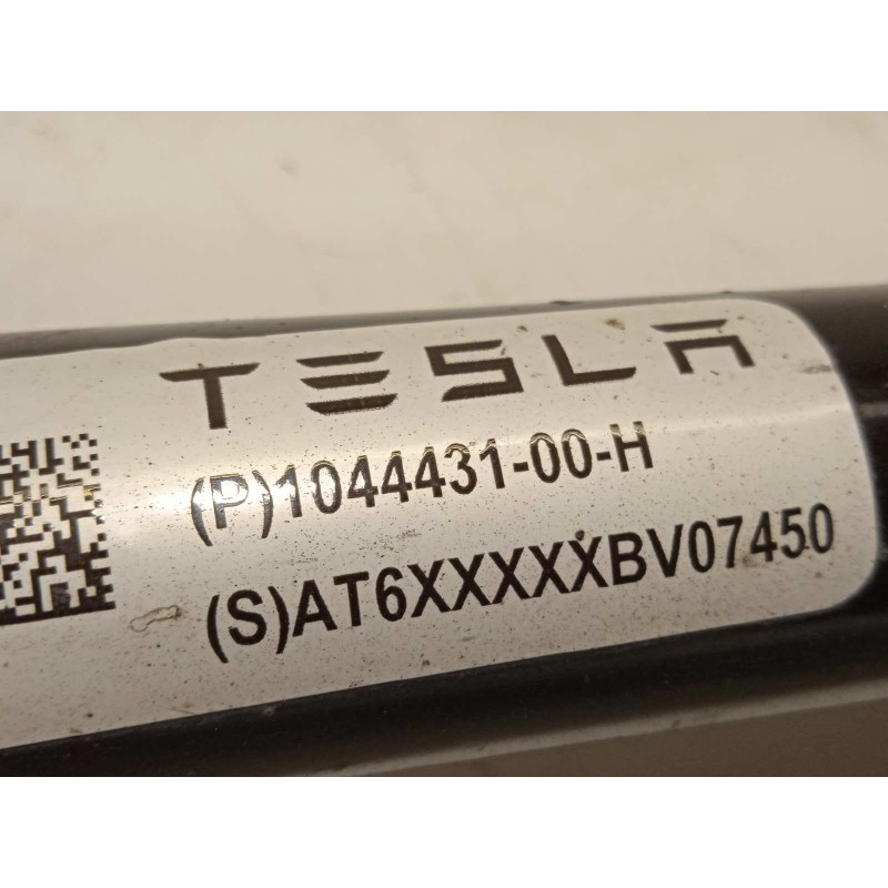 Recambio de brazo suspension inferior trasero derecho para tesla model 3 referencia OEM IAM 104443100H  