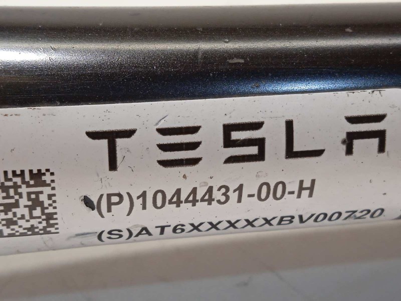Recambio de brazo suspension inferior trasero izquierdo para tesla model 3 referencia OEM IAM 104443100H  