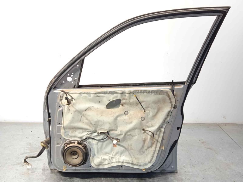 Recambio de puerta delantera derecha para ssangyong rexton 2.7 turbodiesel cat referencia OEM IAM 6200208112  