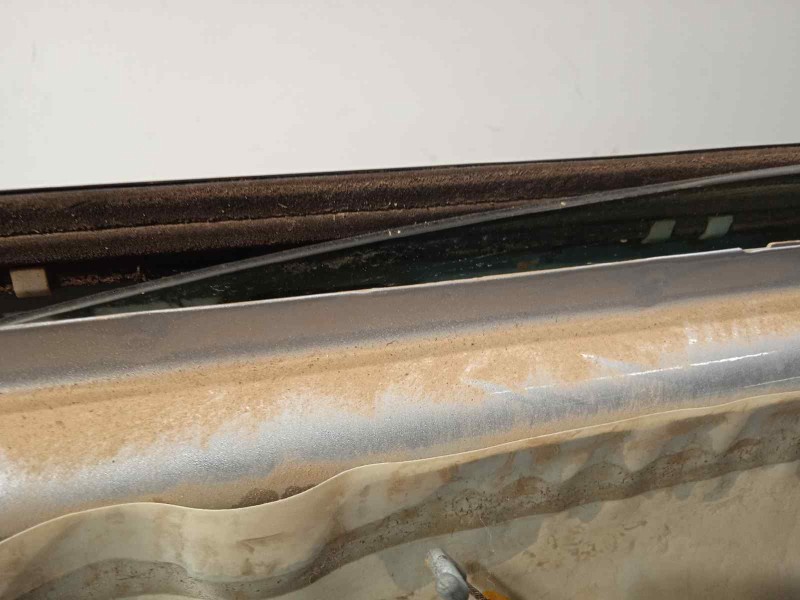 Recambio de puerta delantera derecha para ssangyong rexton 2.7 turbodiesel cat referencia OEM IAM 6200208112  