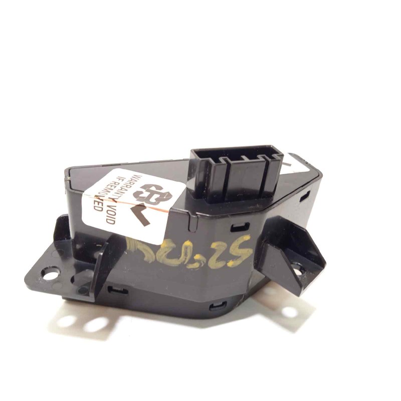 Recambio de warning para lynk&co lynk & co 01 1.5 phev referencia OEM IAM 8891957884  