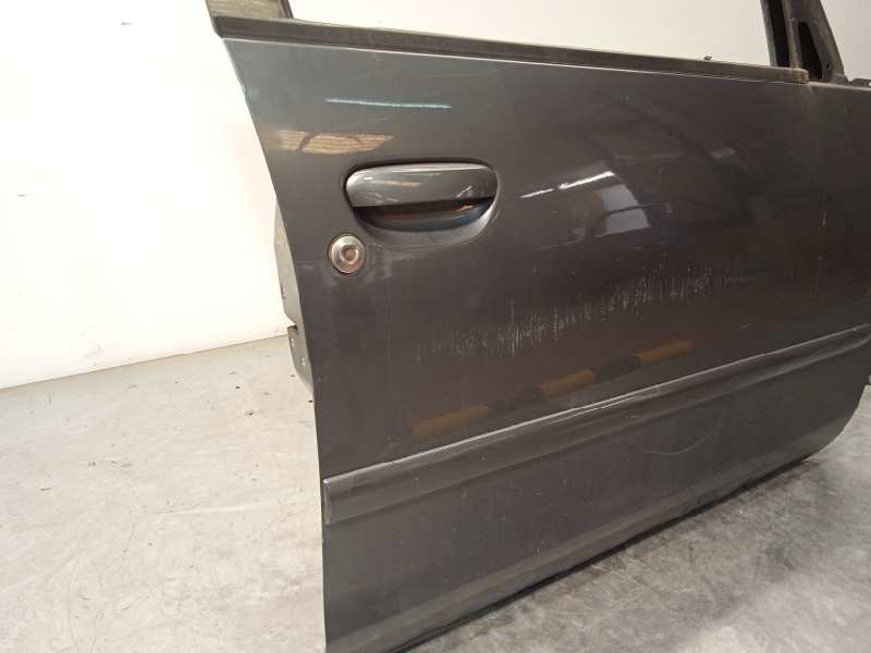 Recambio de puerta delantera derecha para mitsubishi colt berlina 5 (z30a) 1.3 cat referencia OEM IAM MN161884  