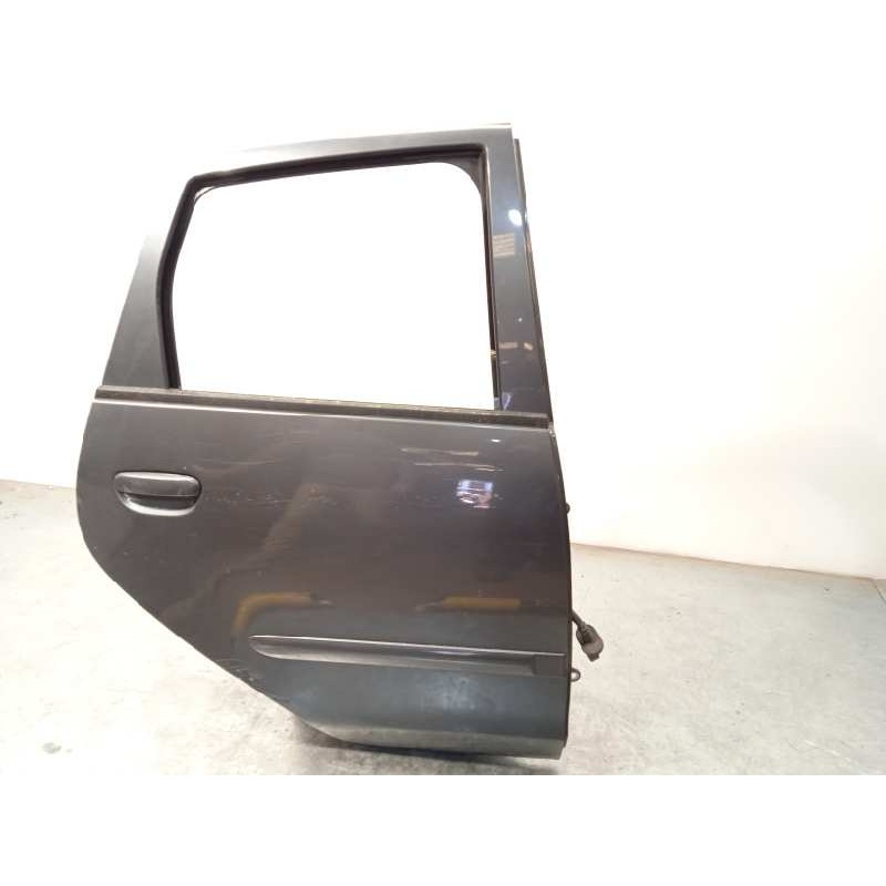 Recambio de puerta trasera derecha para mitsubishi colt berlina 5 (z30a) 1.3 cat referencia OEM IAM MN161892  