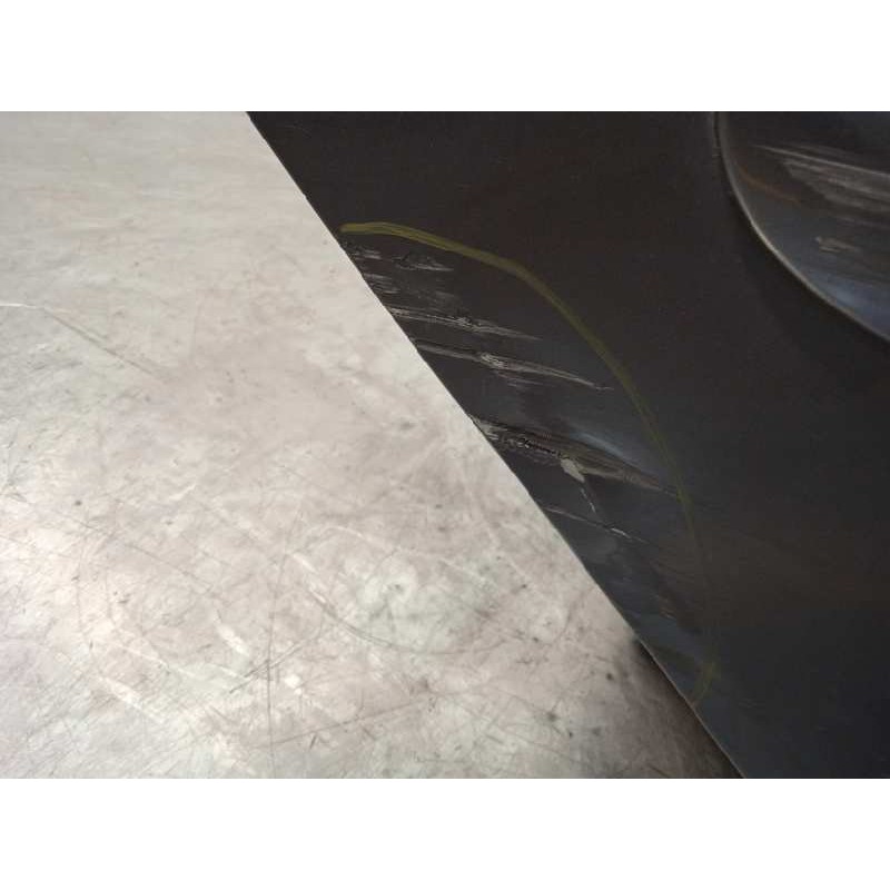 Recambio de puerta trasera derecha para mitsubishi colt berlina 5 (z30a) 1.3 cat referencia OEM IAM MN161892  