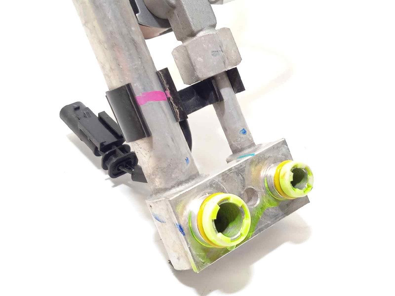 Recambio de tubos aire acondicionado para lynk&co lynk & co 01 1.5 phev referencia OEM IAM 8888948346  