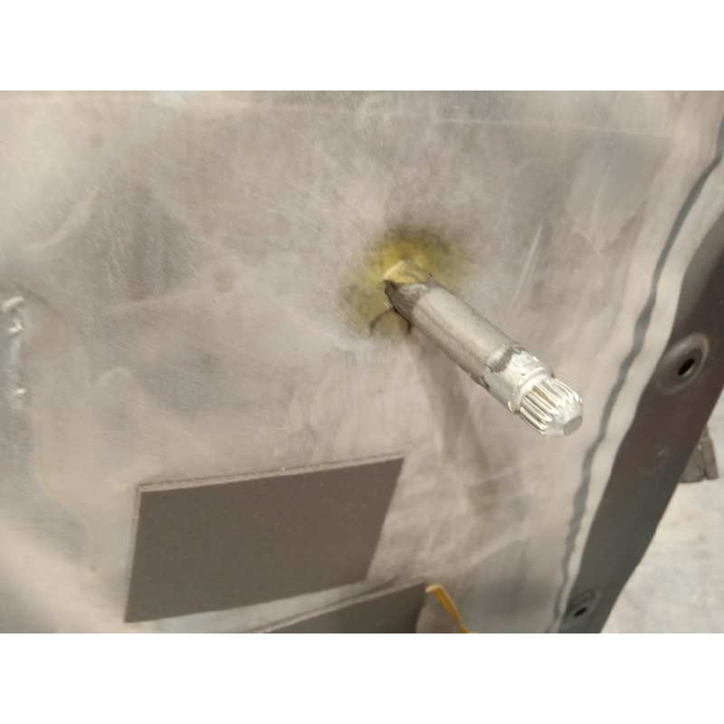 Recambio de puerta trasera izquierda para mitsubishi colt berlina 5 (z30a) 1.3 cat referencia OEM IAM MN161891  