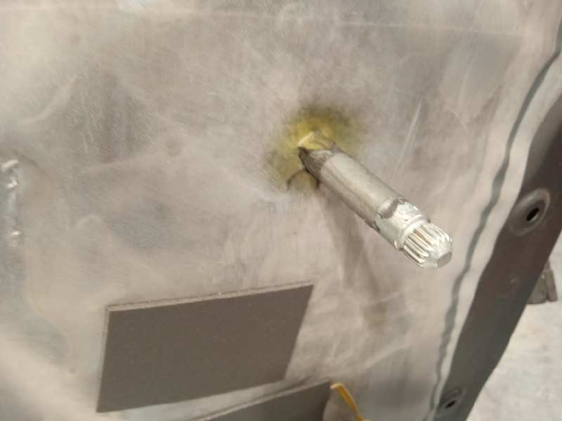 Recambio de puerta trasera izquierda para mitsubishi colt berlina 5 (z30a) 1.3 cat referencia OEM IAM MN161891  