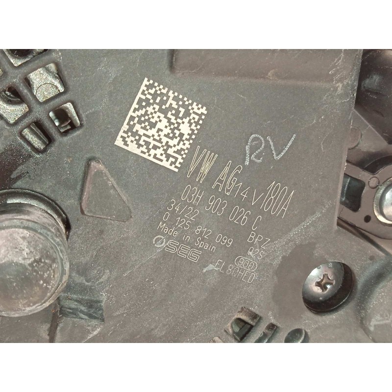 Recambio de alternador para volkswagen t6.1 caravelle (sh) 2.0 tdi referencia OEM IAM 03H903026C  0125812099
