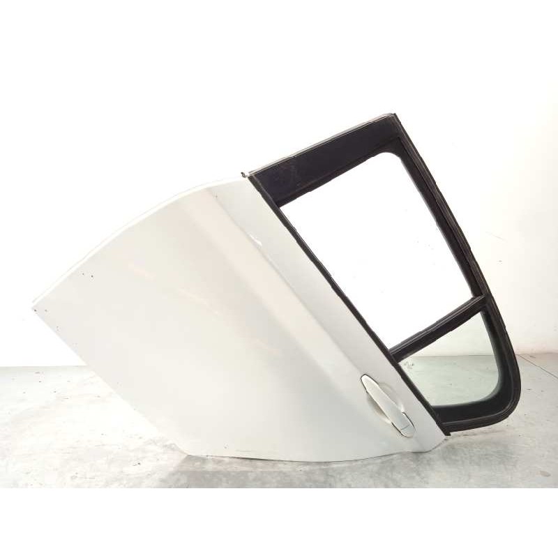 Recambio de puerta trasera izquierda para bmw serie 1 lim. (f20) 118d referencia OEM IAM 41527284515  41525A2A397