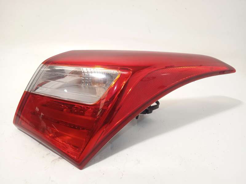 PILOTO TRASERO DERECHO 92402A50 92402A5020 
