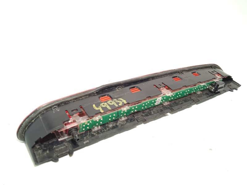 Recambio de luz central de freno para volkswagen polo 1.0 tsi referencia OEM IAM 5G0945087B  