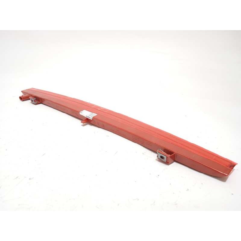 Recambio de luz central de freno para volkswagen taigo 1.0 referencia OEM IAM 8V0945097D  