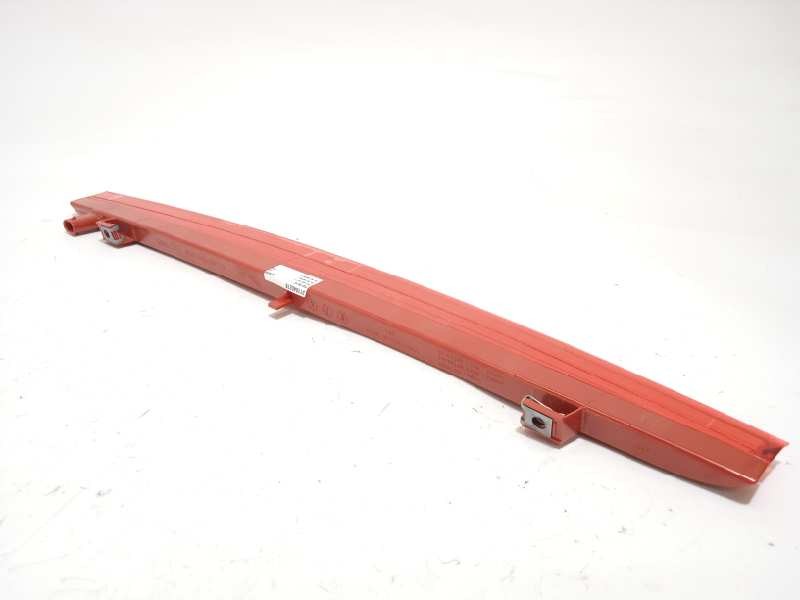 Recambio de luz central de freno para volkswagen taigo 1.0 referencia OEM IAM 8V0945097D  