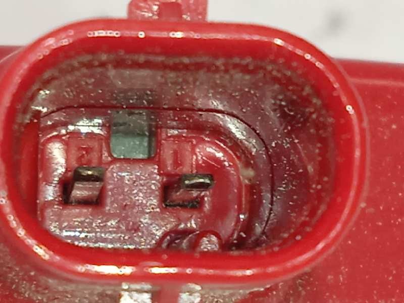 Recambio de luz central de freno para volkswagen taigo 1.0 referencia OEM IAM 8V0945097D  